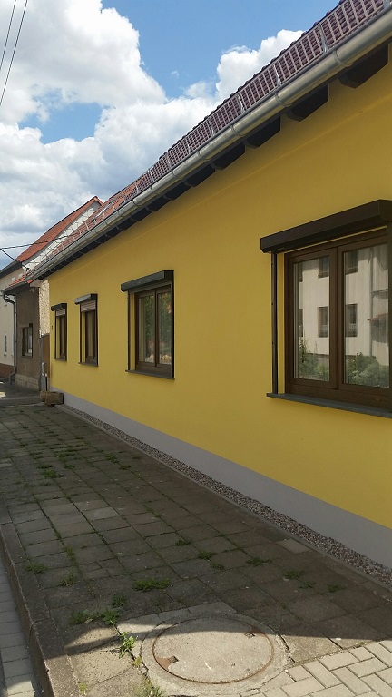Fenster und Vorbaurolläden